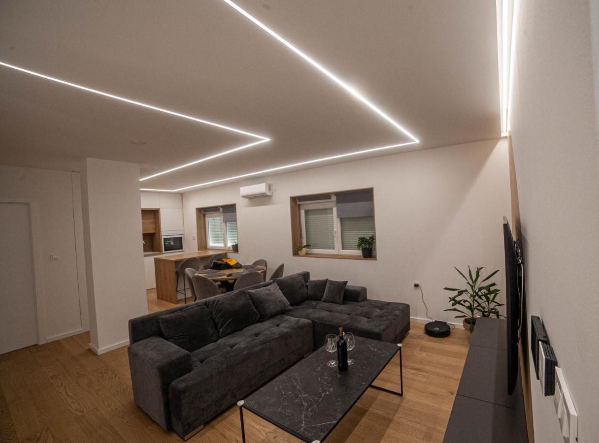 Apartman Teo ヴェリカ・ゴリツァ エクステリア 写真