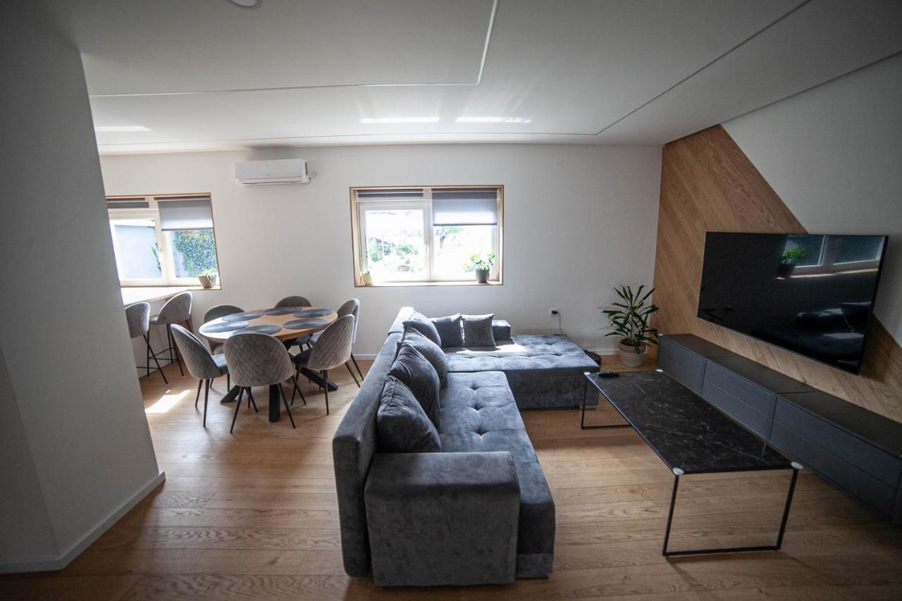 Apartman Teo ヴェリカ・ゴリツァ エクステリア 写真